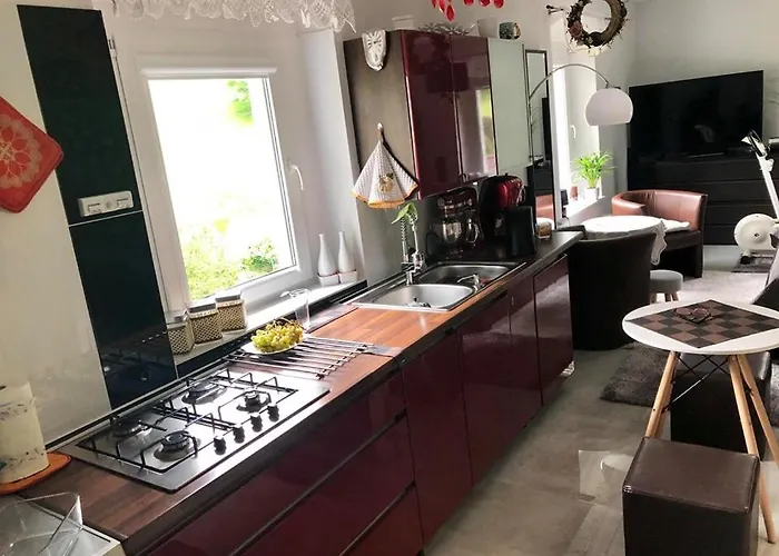 Wyposazony Przy Strumyku W Gorach Sowich, Smart Tv, Odpocznij W Naturze! Walim (Lower Silesia)